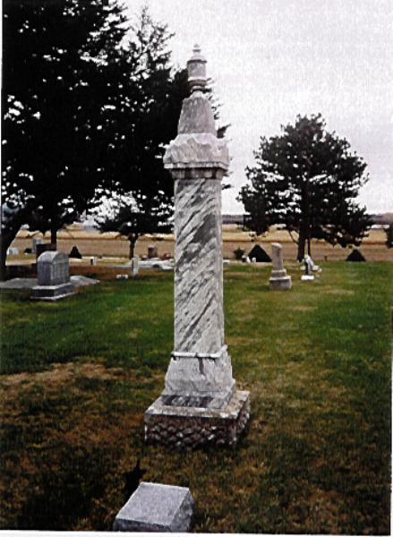 David and Anna grave marker.JPG (53467 bytes)